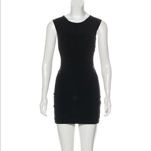 ELIZABETH AND JAMES
Bodycon Mini Dress
Size: XXS